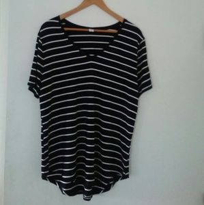 Brand new with tag Old Navy XL top